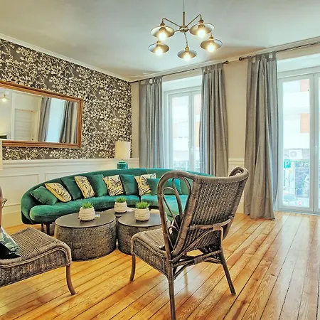 Angel S Chic Duplex Apartment *